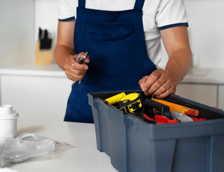 Easy Steps to Book Handyman Service In Oxfordshire